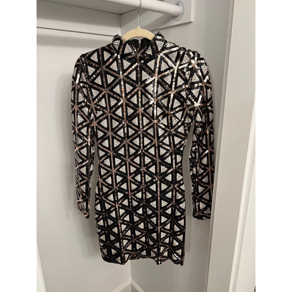 Lulus Waking Up in Vegas Black/White/Rose Gold Sequin Dress